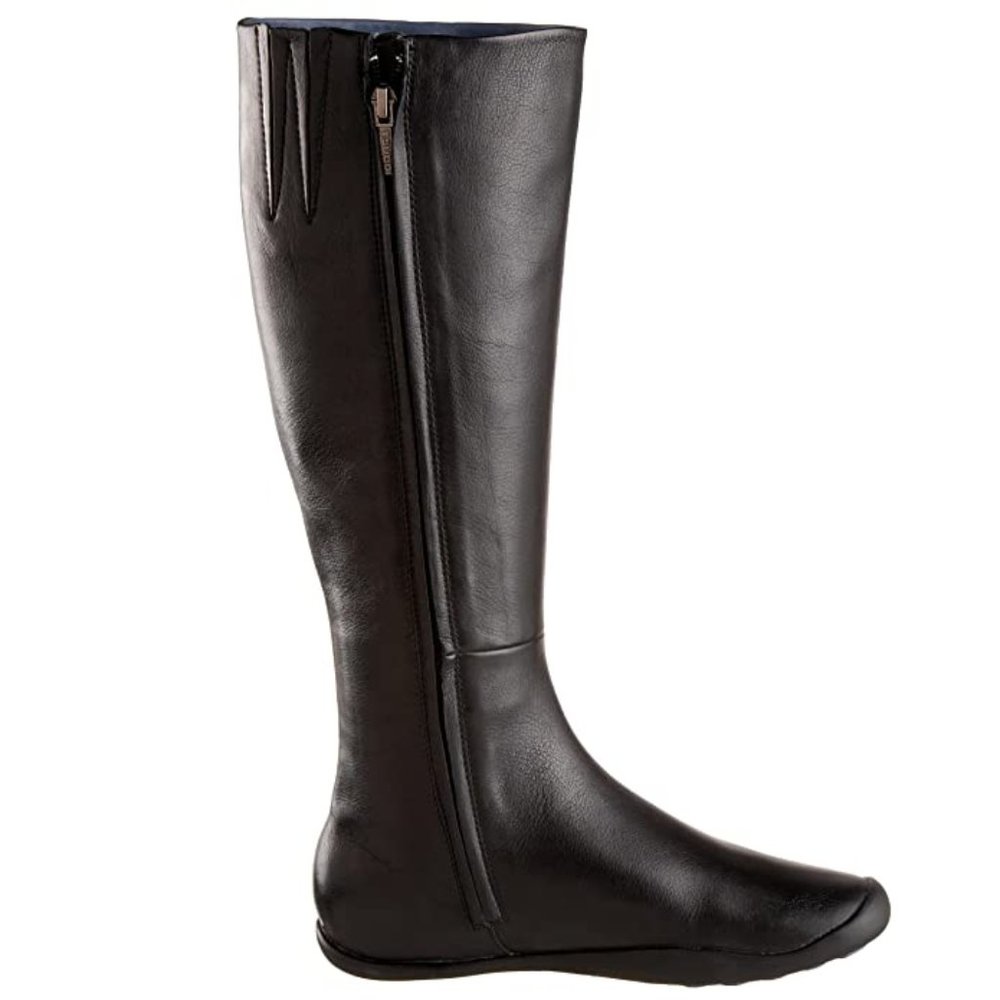 Tsubo Black Leather Tall Boots Size 8